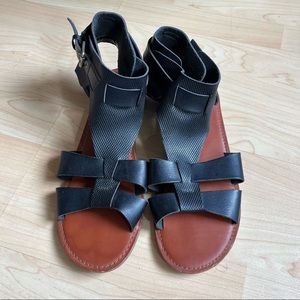 American Eagle Outfitters Ankle Hight Sandals Leather Buckle Straps Size 10
